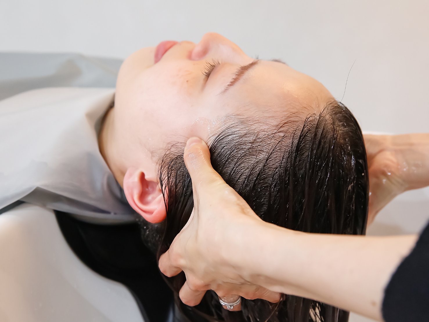 髪質改善とヘアケアのイメージ