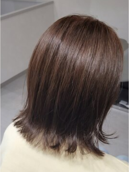 オリーブベージュ/切りっぱなしカット/ボブ　20代　30代　40代